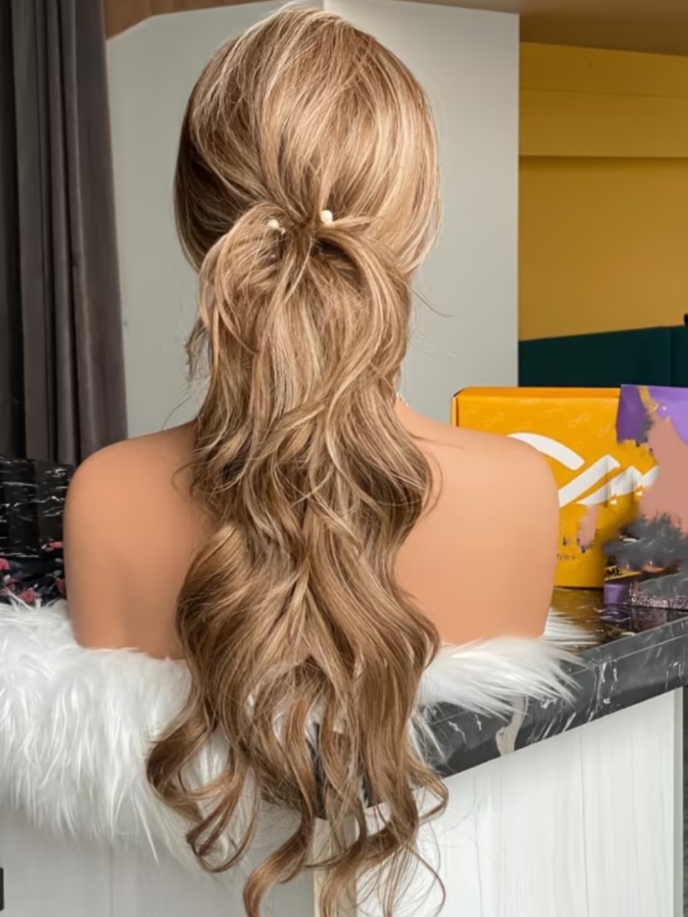 24” Ash Blonde Synthetic Lace Front Wig Long Straight Grey Lace Front Synthetic - Picture 11 of 11